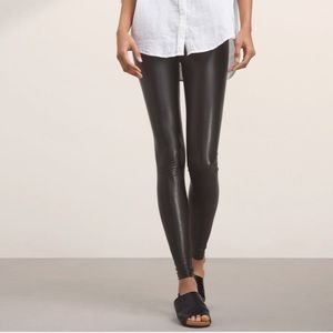 Like new Aritzia Daria pant - Small